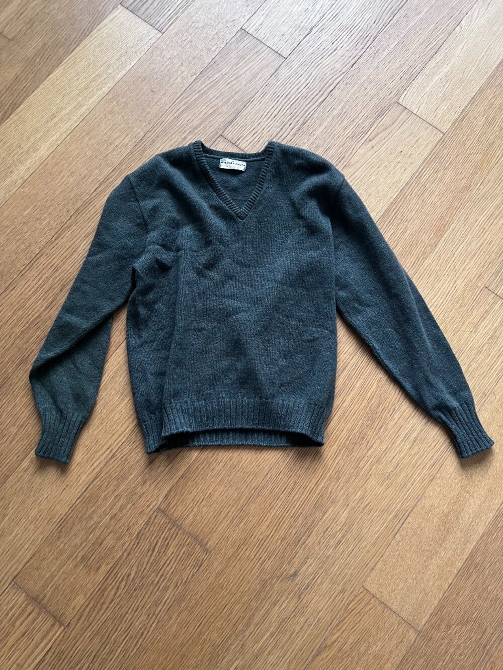 Vintage Puritan Sportswear Forest Green 100% Wool Sweater Medium